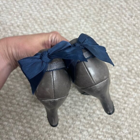 Bobbi Blu grey 1940s  inspired blue bow wedges 7 Anthropologie heels - Picture 8 of 10